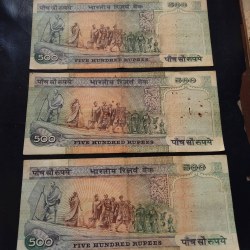 Alternative view of 500₹ WINTAGE ISSUE 3 different signature 1. R n Malhotra 2 s Venkatraman 3. C Rangarajan