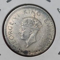 Alternative view of HALF RUPEE COIN 1940