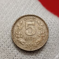 Five Rs Rare Copper Nickel Coin 2004 Year Hyderabad Mint Top Condition 02