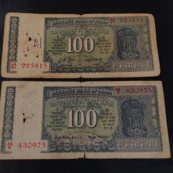 Mahatma Ghandhi Issue 100 Ruppes Two Different Signature