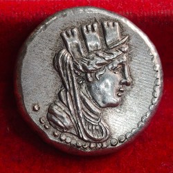 Alternative view of Indogreek Old Token Heavy (Weight 34 gram) Rare Lowest Price Token #Z-218