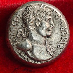 Alternative view of Indogreek Old Token Heavy (Weight 34 gram) Rare Lowest Price Token #Z-222