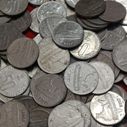Alternative view of 50 Paise India Scare Coin 2007 Year Noida Mint 100 Pcs Given Republic of India