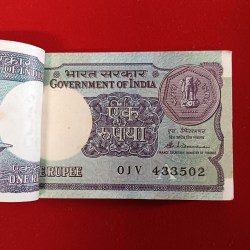 Alternative view of One Rs Rare Small Coin Full Bundle Finance Minister S Venkatraman 1989 Year 433501