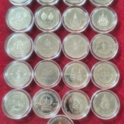 Alternative view of 21 Different Thailand (Bhat) Commemorative Coin With Capsule #AA-9