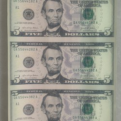 AMERICA 5 DOLLAR LINCOLN RARE GEM UNC (5 NOTE) UNCUT SHEET RARE TOP COLLECTIBLE & UNIQUE ITEM