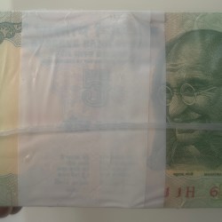 5 RUPEES GANDHI GOVERNOR BIMAL JALAN RARE (1000 NOTE) RIM SEALED PACKET WITH TRIPLING NUMBER 676767