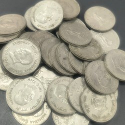 Alternative view of India 1 Rupee 1969 Mahatma Gandhi Commemorative Rare Coin