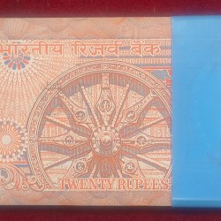 Alternative view of 20 RUPEES OLD ISSUE GOVERNOR BIMAL JALAN GEM CHOCOLATE CONDITION SERIAL PACKET