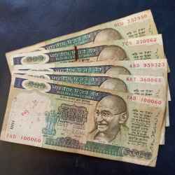 OLD ISSUES 500₹ WINTAGE ISSUE CRISPY PAPER EXCELLENT CONDITION Same and similar set are available