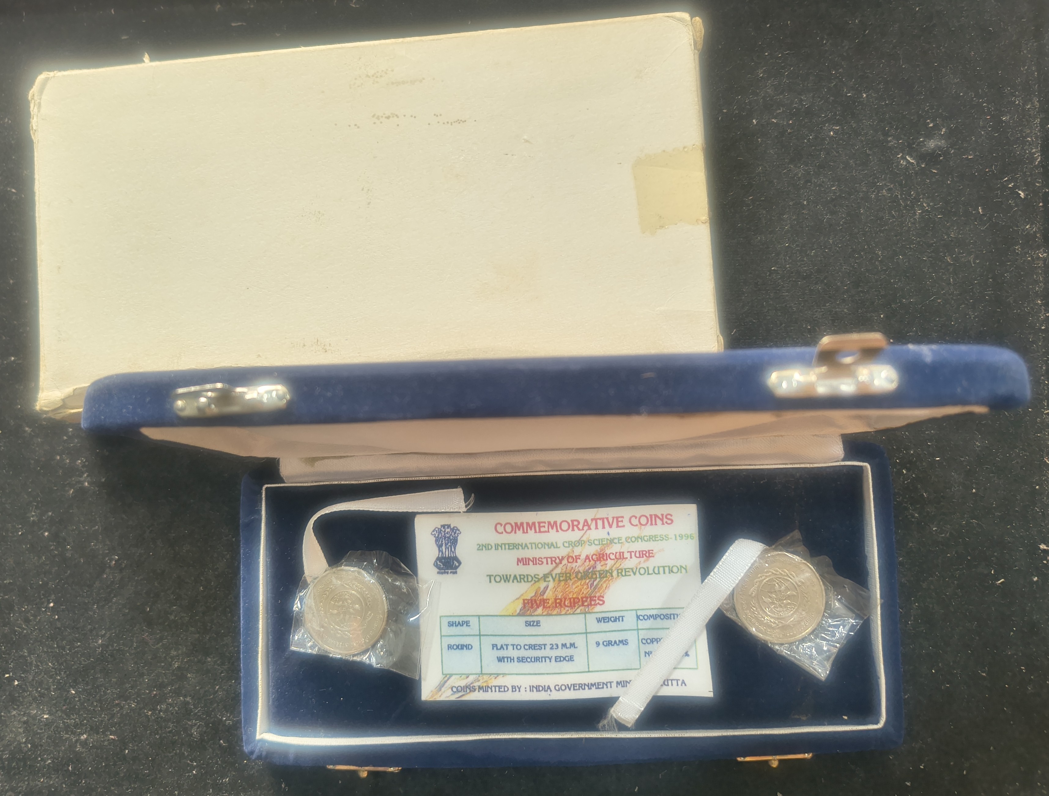 1996 Uncirculated Set, 2nd International Crop Science Congress, Calcutta Mint, 5 Rupees (2) Uncirculated Coins Set - Image 3