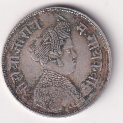 Princely States Sayaji Rao Gaekwad Baroda Broad FLAN Silver One Rupee 1948 Coin RARE HIGH GRADE #46