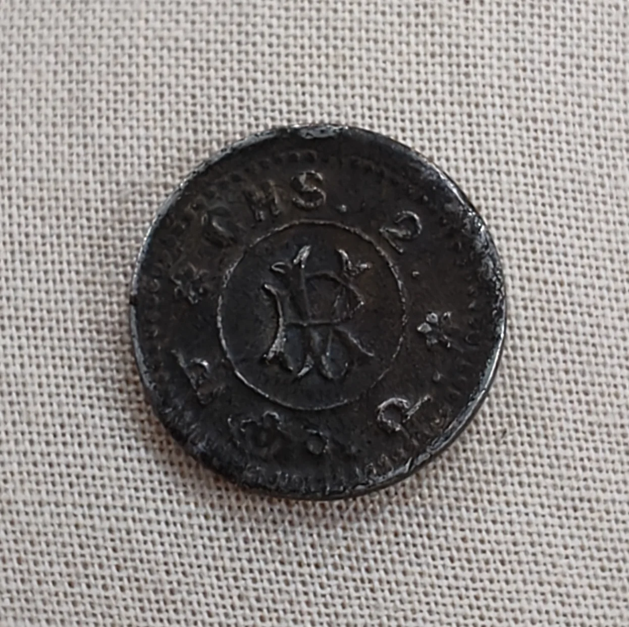 Indian Princely states › Travancore 2 Chuckrams (1906-1928) - Moolam Thirunal Rama Varma VI Rare Silver Coin - Image 2