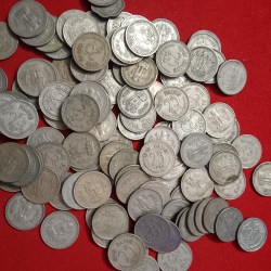 Alternative view of 25 Paise Copper Nickel Coins 50 Pcs Republic of India