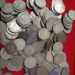 Alternative view of Two Rs Commarative Scare Coins 50 Pcs Given Republic of India