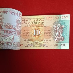 Alternative view of Ten Rs Rare Shalimar Issue Old Full Bundle Governor C Rangarajan Unc Condition 459001