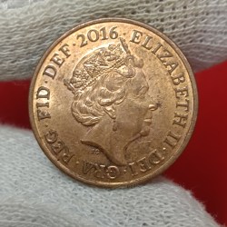 Alternative view of Queen Elizabeth Two Pence Tiger Coin 2016 Year