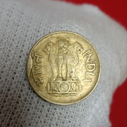 Alternative view of Twenty Paise Lotus Brass Extra Metal Error Coin 1970 Year Hyderabad Mint RBI Mistake Coin