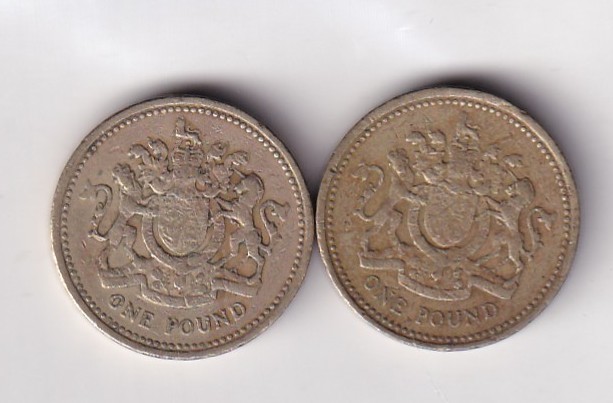 2 Different Head One Pound (Different Dates) Rare Coin Set#X-18