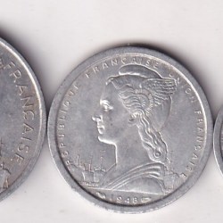 Alternative view of Madagascar 3 Different Denomination Rare Coin Set#X-25