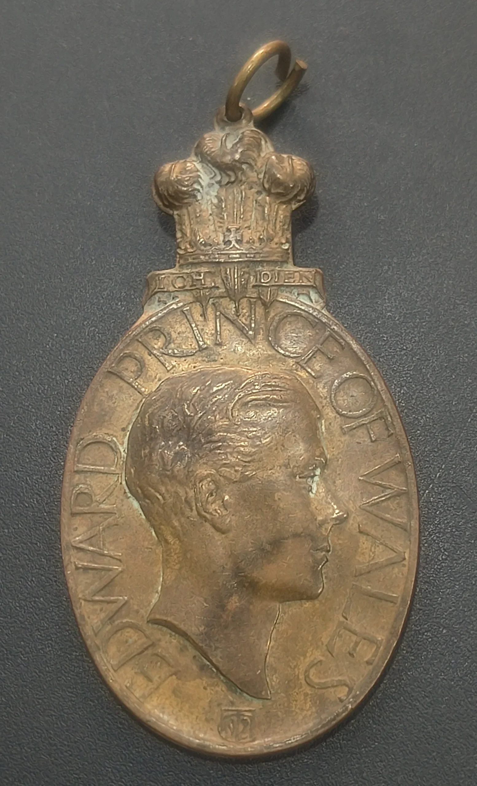Rare British India Bronze Medal of Edward VIII Visit to Bombay in 1921