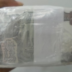 Alternative view of 1 RUPEES 2019 GOVERNOR SUBHASH GARG RARE (1000 NOTE) SEALED PACKED RIM