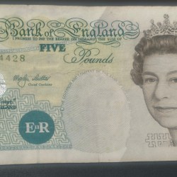 England 5 Pound Elizabeth II Old Issue Rare Note #B2