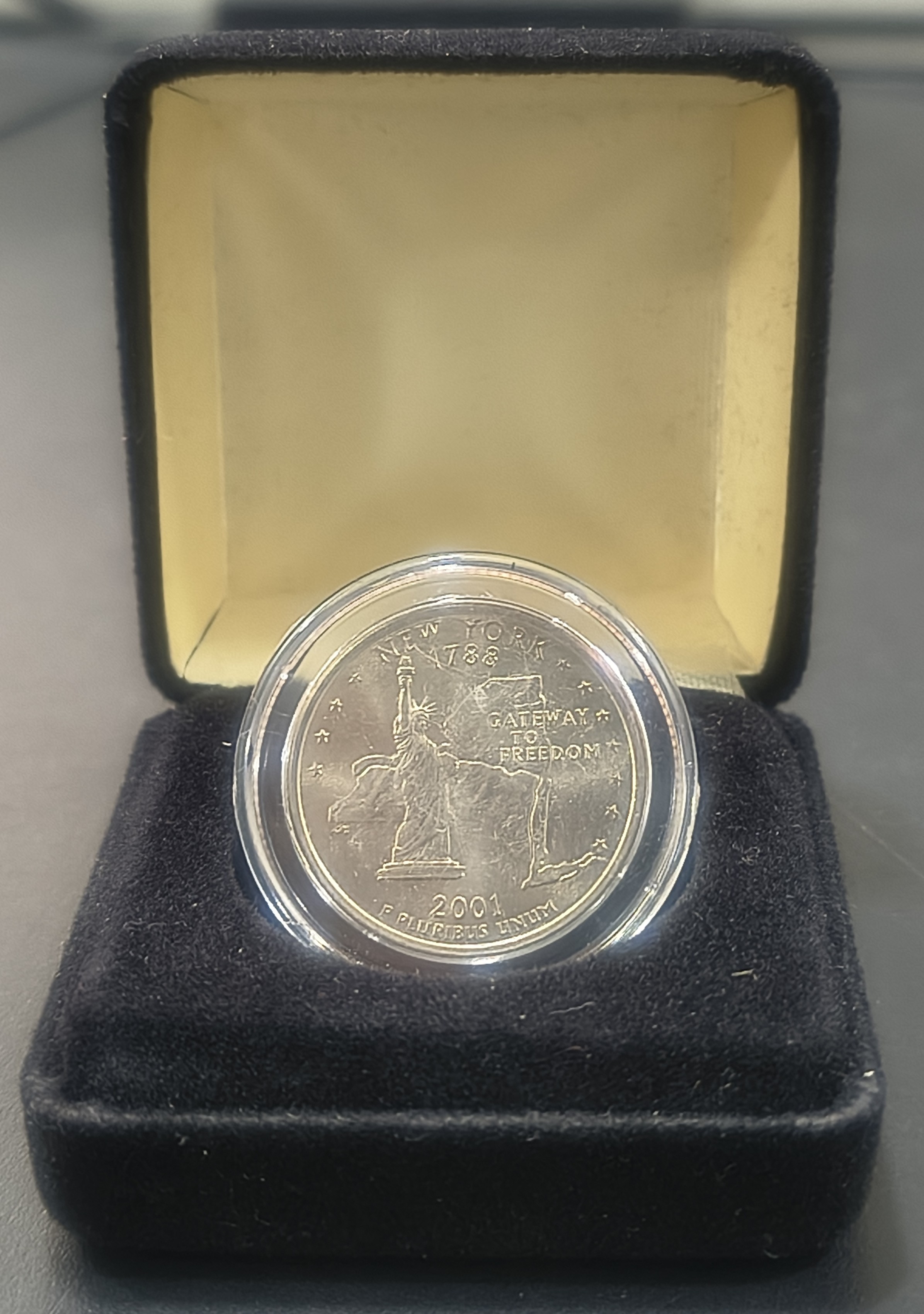 World Trade Center (1ST Anniversary ) 2001 New YORK Colorized Rare U.S. Mint Coin Set with Wooden BOX ; Cover and Certificate