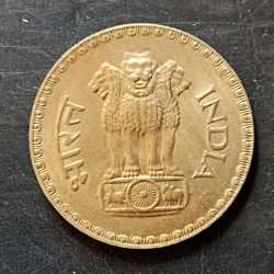 Alternative view of Republic India Denominaton 1₹ Extra fine condition Metal copper nickel Same and similar piece available