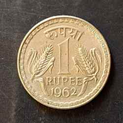 Republic India Denominaton 1₹ Year 1962 Excellent condition Same and similar piece available