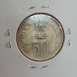Alternative view of 50 Paise Copper Nickel Coin 25 Th Aniversary of Independence 1947 -1972 Year Bombay Mint UNC Condition
