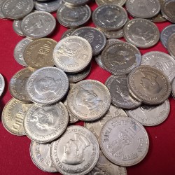 Five Rs Big Coin Copper Nickel Jawaharlal Nehru 1989 Year 10 Pcs Given Golden Tone