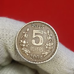 Five Rs Rare Coin 2004 Year Hyderabad Mint Good Condition A2