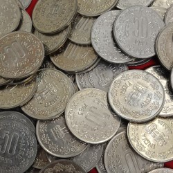 Alternative view of 50 Paise Copper Nickel Scare Coins 1985 Year Hyderabad Mint 50 Pcs Given Unc Condition