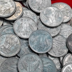 1 RUPEE 1976 COIN SET OF 5 COINS