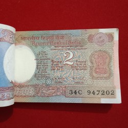 Alternative view of Two Rs Satalite Full Bundle Governor C Rangarajan UNC Condition Republic of India 947201