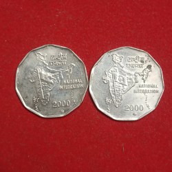 Alternative view of Two Rs Copper Nickel Coin Lion Variety 2000 Year