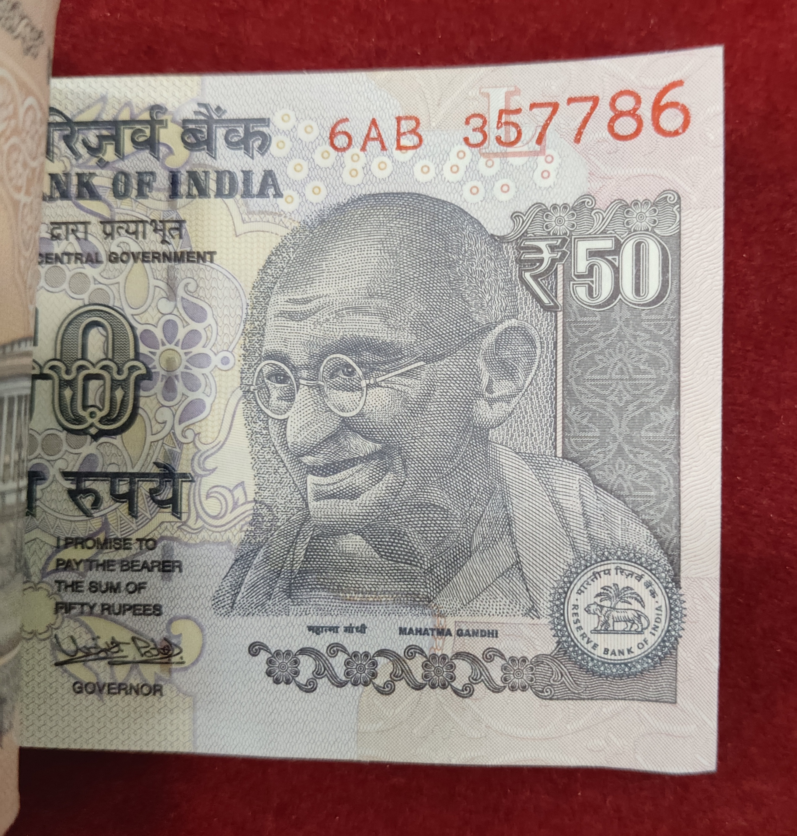 50 Rupees Old Issue Governor Urjit Patel Rare GEM UNC Serial Packet