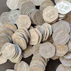 Republic India Denominaton 20 paise Metal aluminium 100 piece given Same and similar piece available