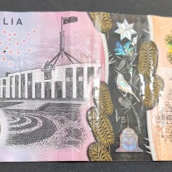 Alternative view of Australia 5 Dollar Rare Polymer Note #B2