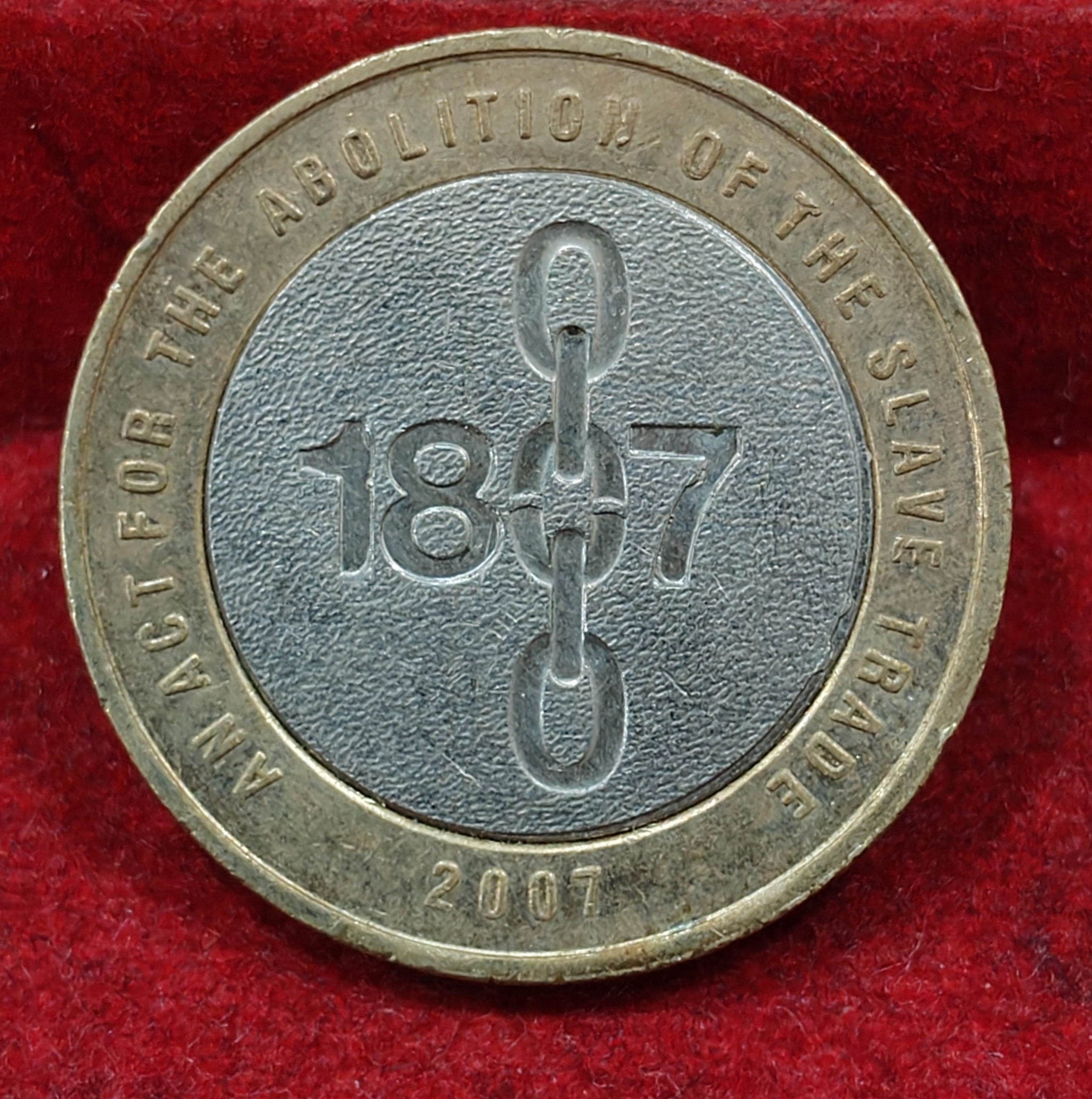 United Kingdom 2 Pounds 2007 - Elizabeth II ; Abolition of Slave Trade Commemorative issue Rare Coin #E-310