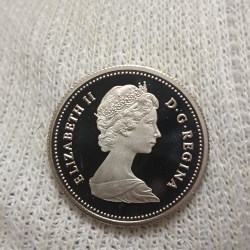 Alternative view of Elizabeth II DG Regina 25 Cents Proof Coin 1984 Year Royal Canadian Mint