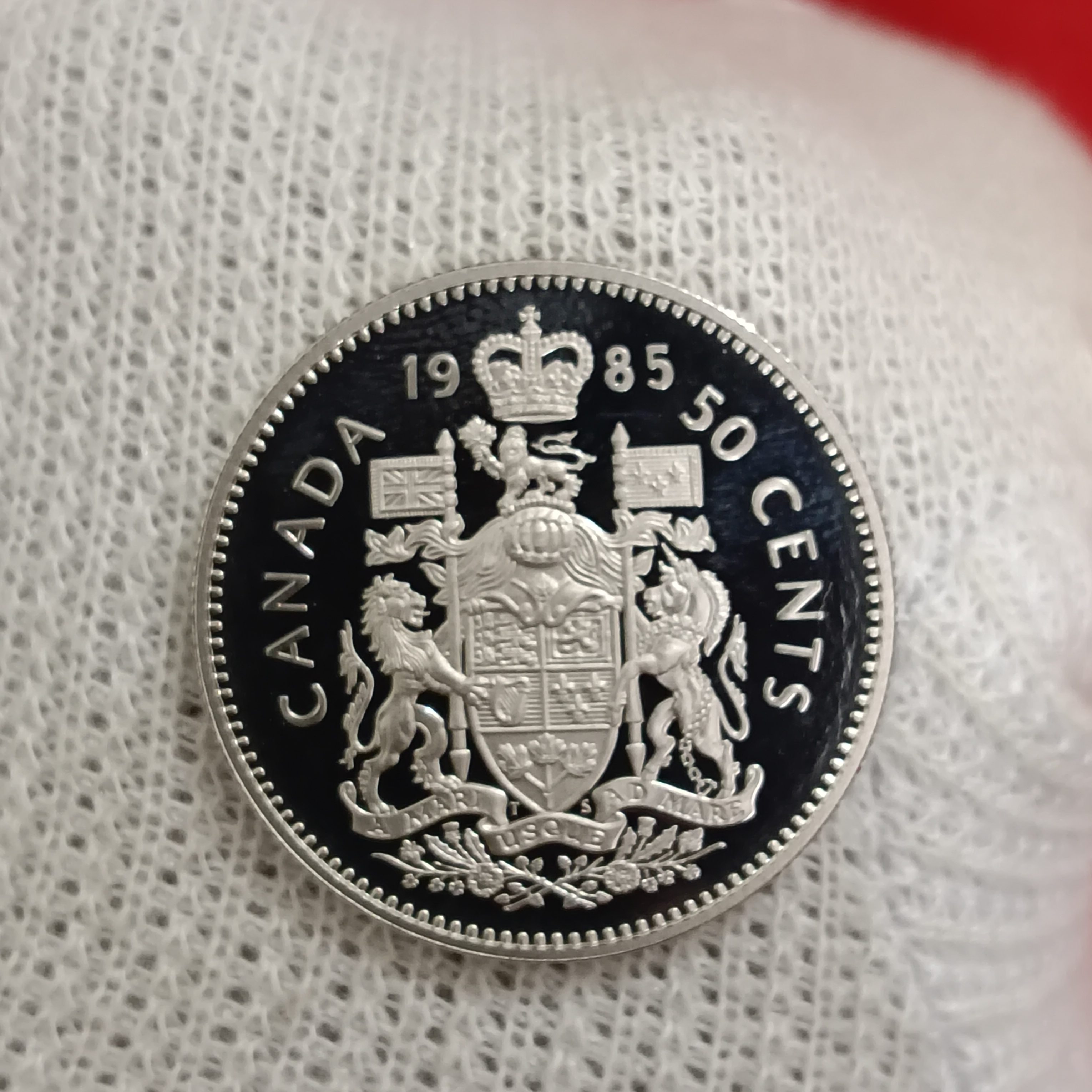Elizabeth II DG Regina 50 Cents Proof Coin 1985 Year Royal Canadian Mint
