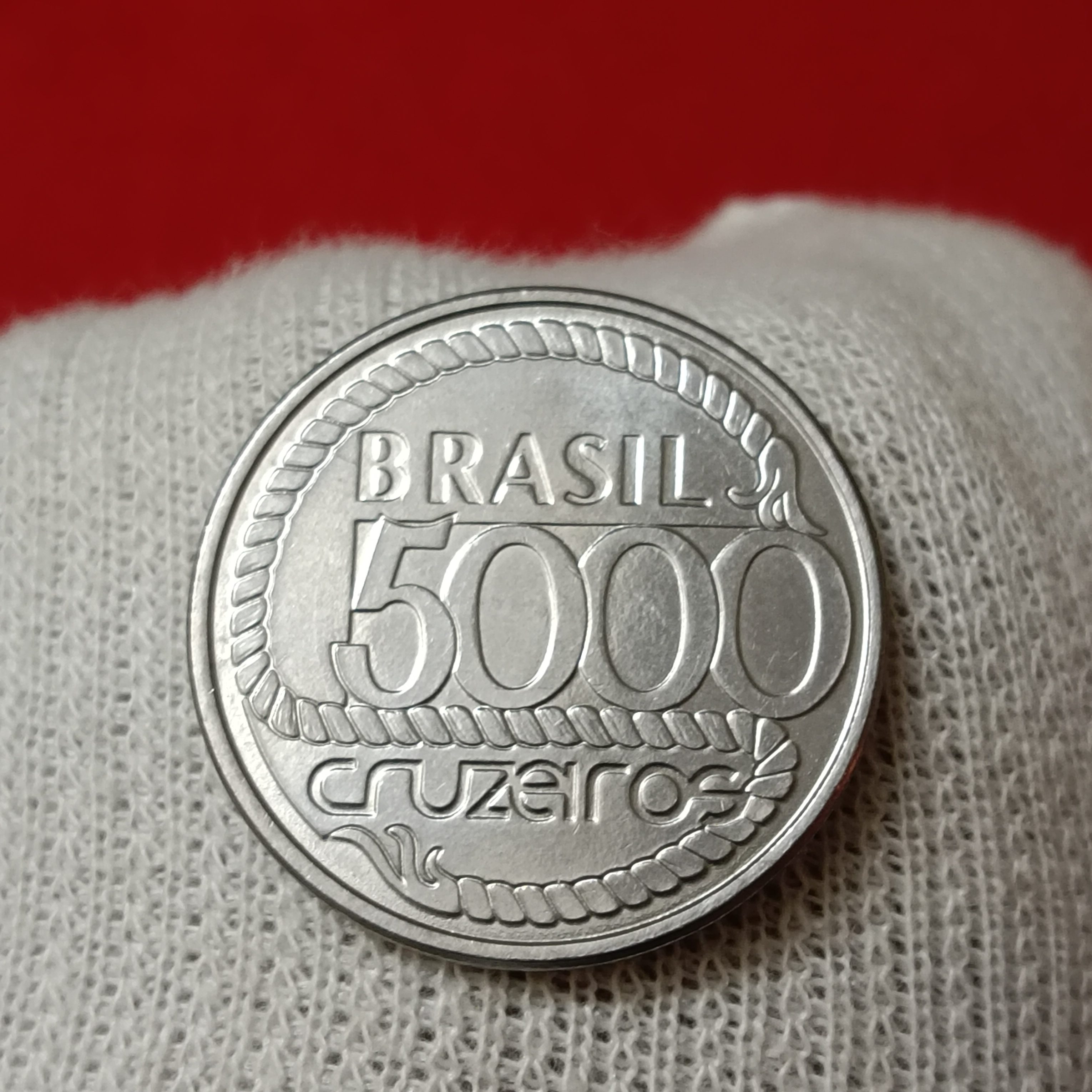 Brazilian 5000 Cruzeiros commemorative coin celebrating the 200th anniversary of Tiradentes