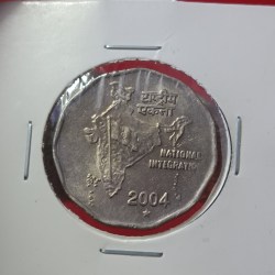 Two Rs Scare Coin Copper Nickel 2004 Year Hyderabad Mint UNC Condition Republic of India