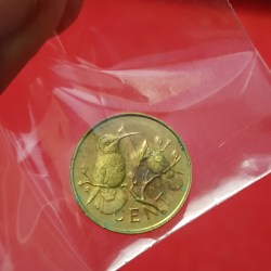 Alternative view of Elizabeth The Second Islands 1 Cent 1974 Proof Coin