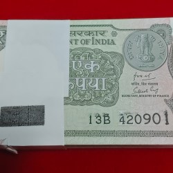 A-63 SUBHASH CHANDRA GARG ONE RUPEE PACKET GEM UNC CONDITION SERIAL NO. 420901
