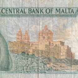 Alternative view of Malta 1 Lira Rare Note #B2