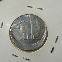 Alternative view of 25 Paise Rhino Rare Error Coin Heavy Shifted 1999 Year RBI Mistake Coin