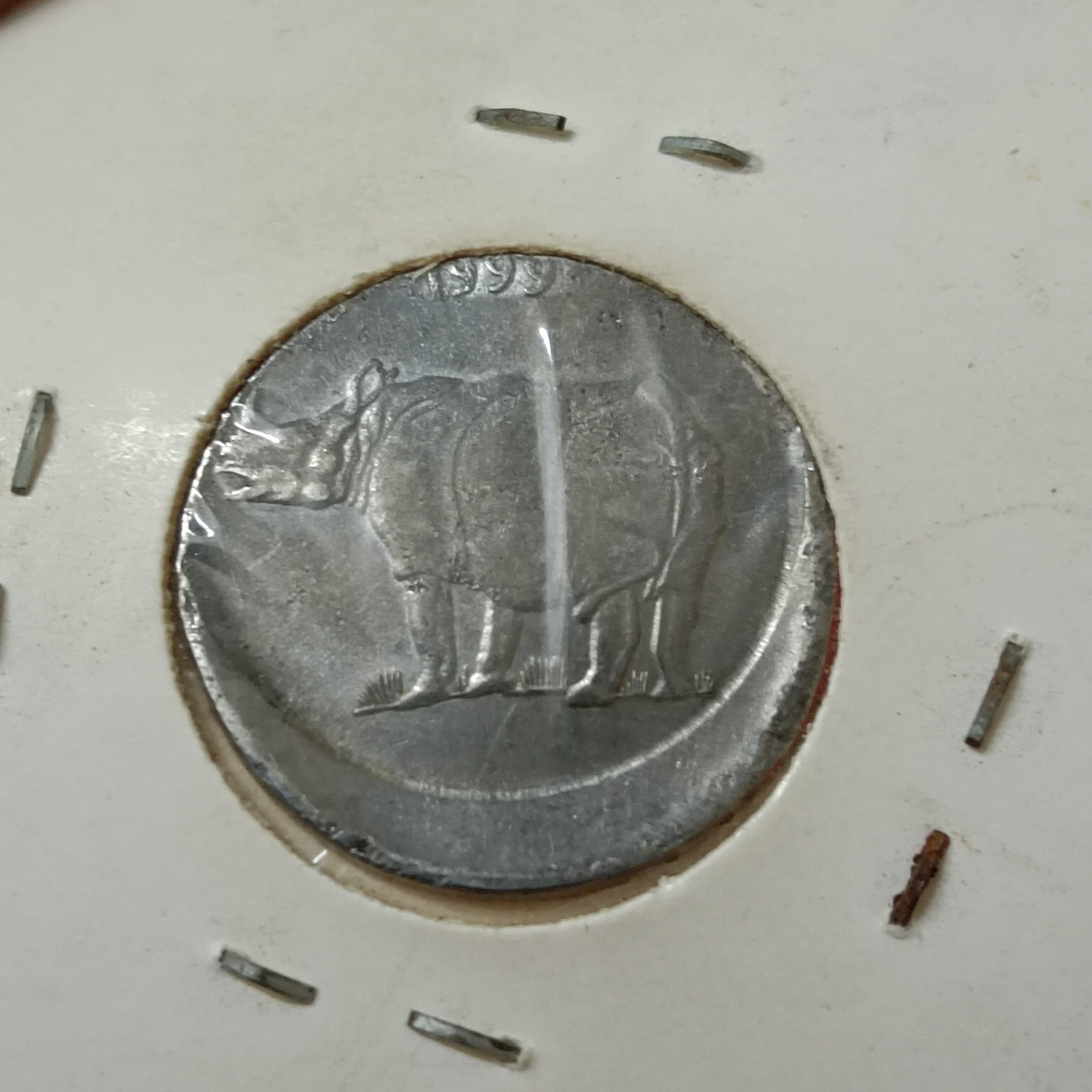 25 Paise Rhino Rare Error Coin Heavy Shifted 1999 Year RBI Mistake Coin - Image 2